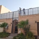 سواتر لكسان شفافة وملونة للفلل والقصور الفاخرة